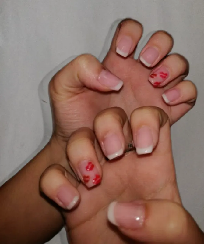 Square French tip with 3 different types of red kisses, extension. (Valentine special)